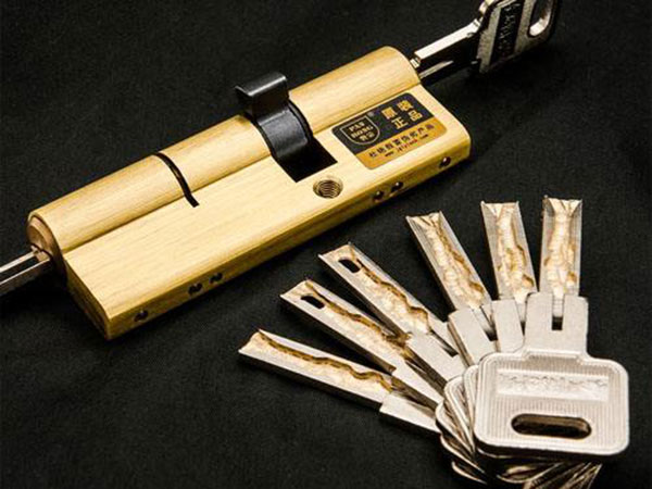 海原24小时上门开锁公司